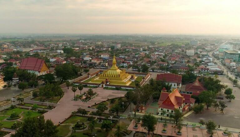 Vivre au Laos : découvrez les avantages et inconvénients de cette expérience unique