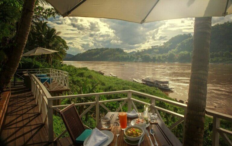 Les endroits romantiques pour la Saint-Valentin au Laos: Découvrez des destinations uniques pour célébrer l&rsquo;amour